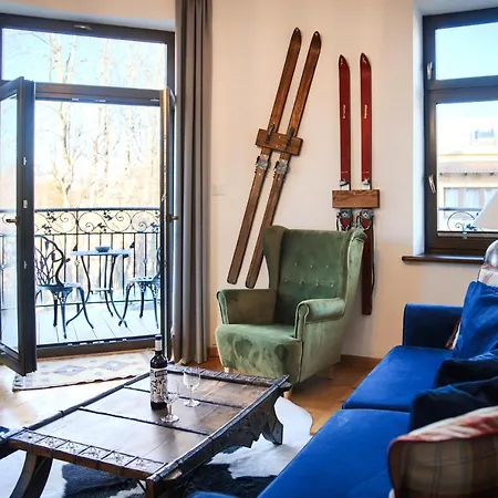 Apartment Aloj - Centrum *